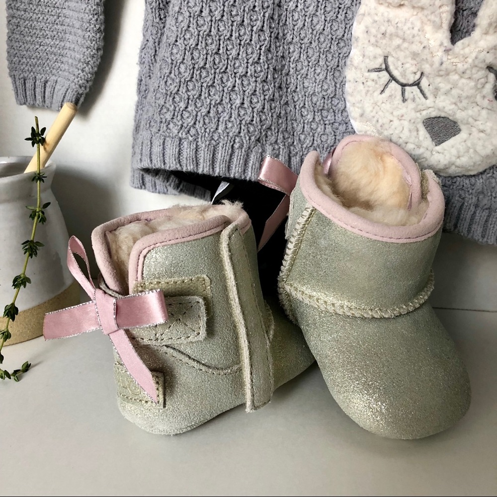 UGG -Jesse Bow Metallic II